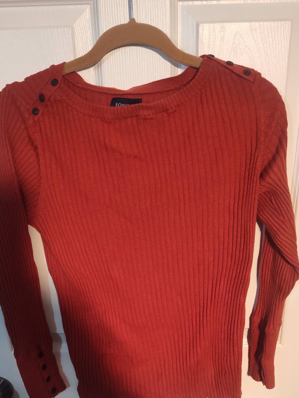 Sonoma Ribbed Button-Shoulder Sweater in Rust